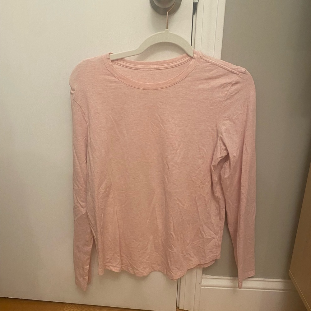 Lululemon love ling sleeve shirt